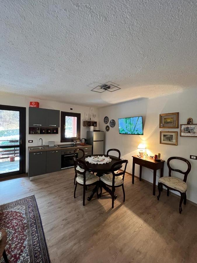 Gin Sole Apartment Artogne Exterior foto